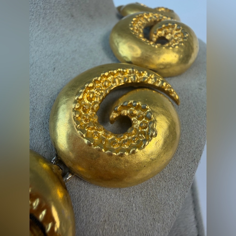 Les Bernard VO (vogue) spiral chocker - Picture 17 of 17
